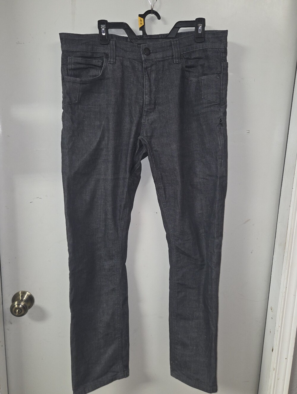 Off The Grid Men's Dark Gray Slim Jeans
